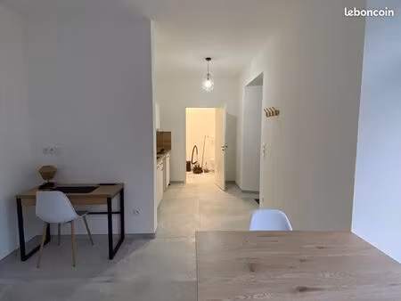 studio 1 pièce 34 m²