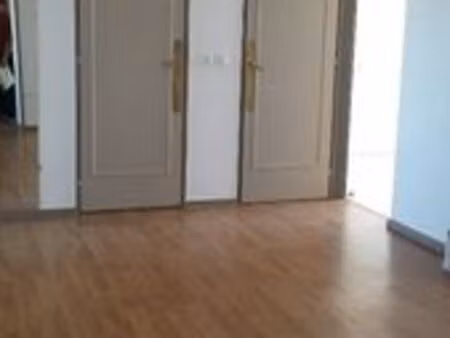 appartement 4 pièces 94 m²