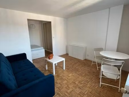 t1bis meublé vieux-marché