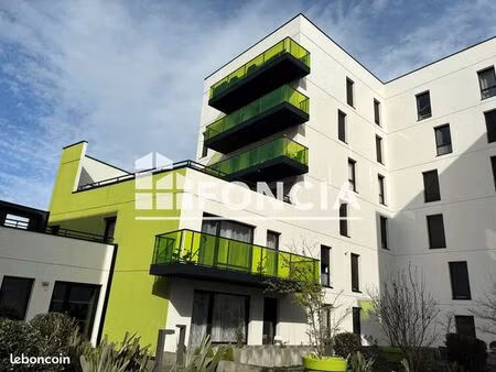 appartement 3 pièces 69 m²