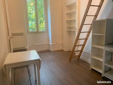 chambery centre - studio meublé