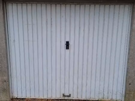 garage à louer