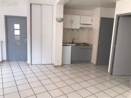 appartement grand studio 36 m2