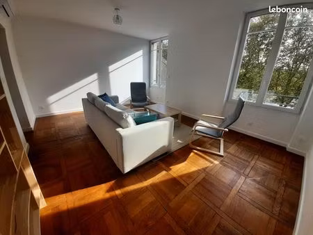 t4 rénové meublé 76m2 nantes centre