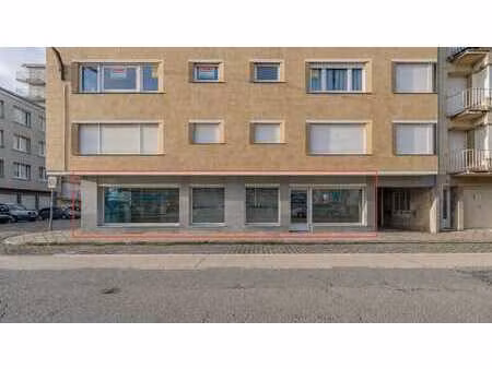 local commercial à vendre à un emplacement de choix à ostend