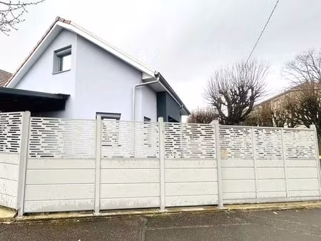 maison 6 pièces 104 m²