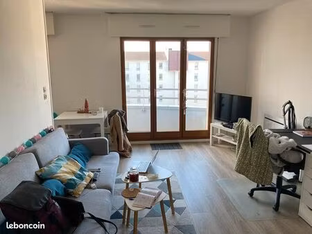 appartement 1 pièce 32 m²