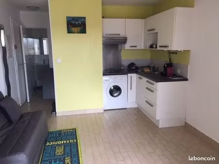 studio/t1 meublé carry le rouet