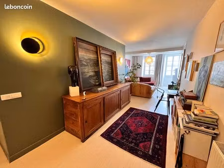 triplex 4 pièces 134 m²