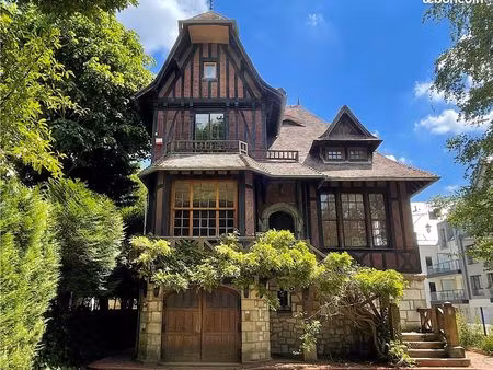 bihorel - maison de maître à louer