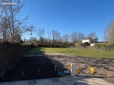 terrain 1 043 m² martignas sur jalle