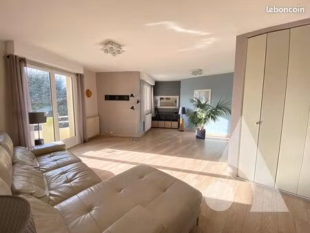 appartement 2 pièces 67 m²