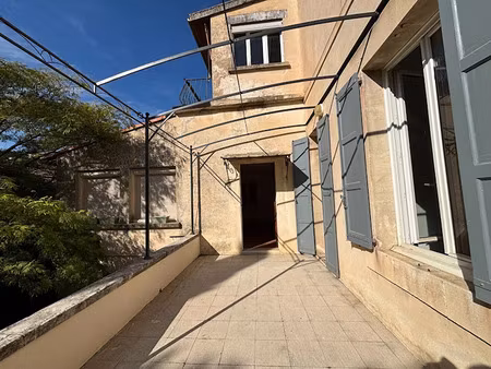 vente appartement 4 pièces 132 m² à apt (84400)  242 000 €