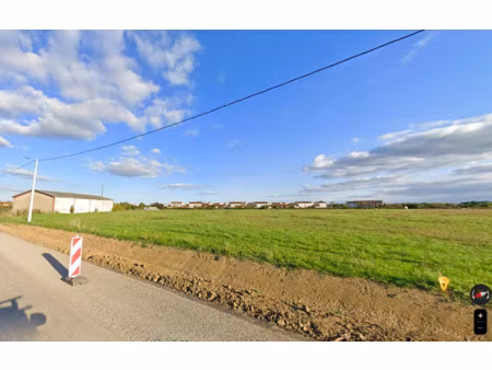 le vernet - batiment 450m2 + terrain 10.000m2