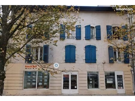 immeuble 143 m² dax