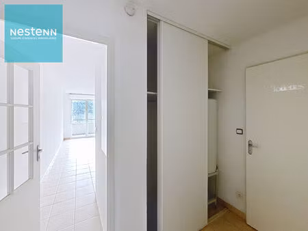 t2 lumineux avec extérieur et parkings - lanta