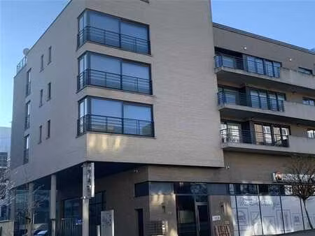 chirec / vub / ulb - studio non meublé au calme