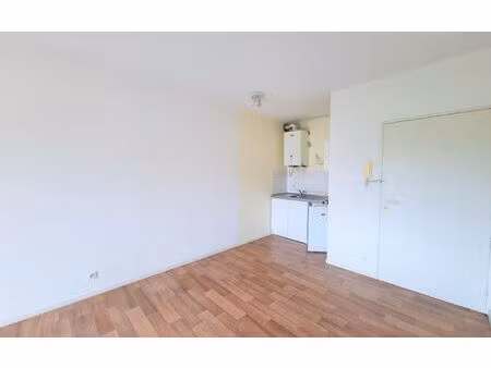 location appartement  34 m² t-2 à albi  430 €