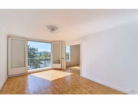 appartement tours 91.86 m² t-5 à vendre  187 800 €