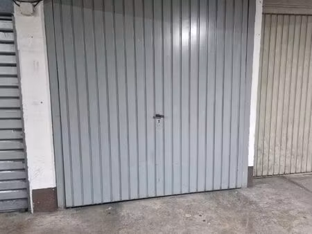 vente garage martigues