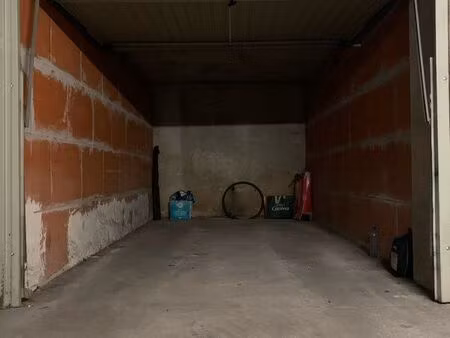 location place de garage