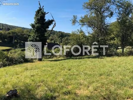 terrain 1595 m² gy