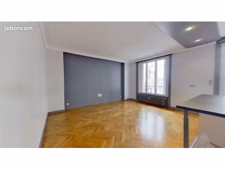 appartement 2 pièces 52 m²