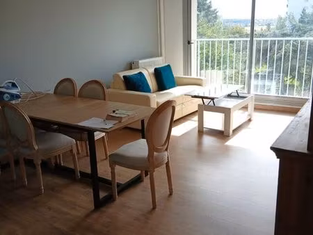 t3 traversant avec confort 5 étoiles et refait à neuf en juin 2023