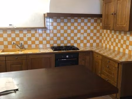 maison de ville centre st genis laval (sans jardin)