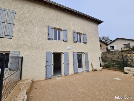 maison neuve avec 3 chambres  ensoleillée