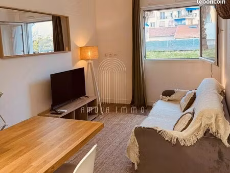 studio 1 pièce 19 m²