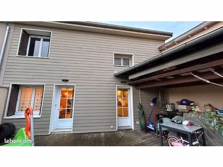 maison de village 4 pièces 84 m²