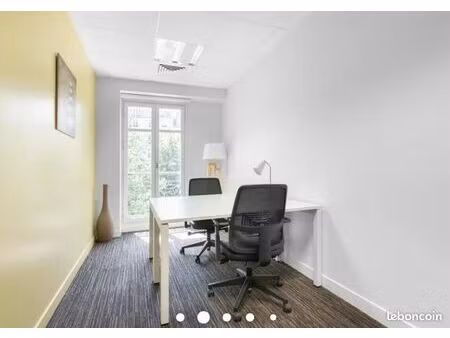 location bureau privatif tout inclus