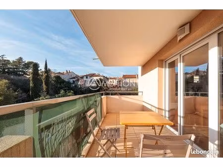 appartement 2 pièces 52 m²