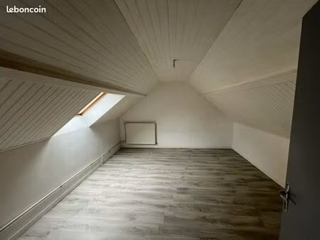 maison à louer à le-charmel