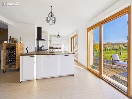 maison 7 pièces 152 m²