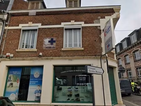 saint-quentin – hyper centre - 83 m² – local en angle – visibilité exceptionnelle
