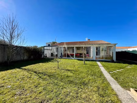 vente maison à l'aiguillon-sur-mer (85460) : à vendre / 97m² l'aiguillon-sur-mer
