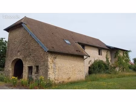 maison 8 pièces 214 m²