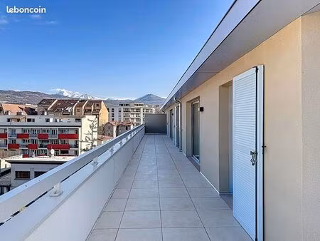 appartement 4 pièces 103 m²