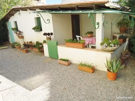 maisonnette meublée et rénovée  proche plages  centre ville