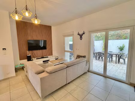 appartement duplex t3 de 56 m² avec terrasse à nivolas