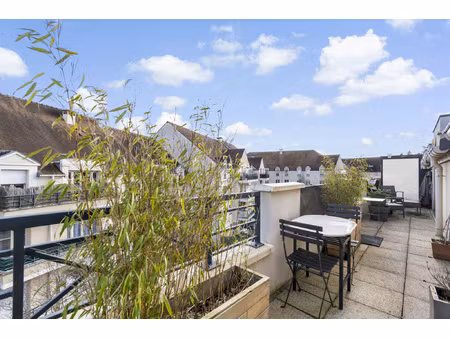 buc cerf volant - limite versailles - appartement dernier