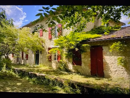 maison de charme avec grande dépendance