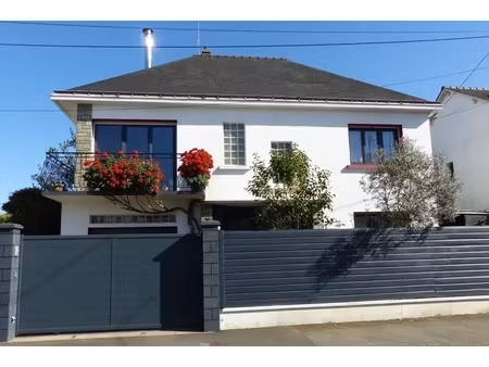 vente 44600 saint-nazaire cite scolaire maison familiale 4 chambres + garage ref ess002592