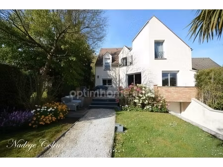 maison récente de 6 pièces à saint remy les chevreuse (78) proche rer b