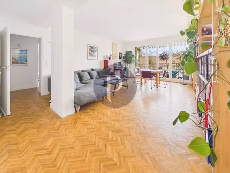 antony centre appartement 4 pieces avec 2 balcons