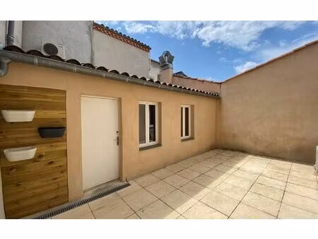 location appartement  102 m² t-3 à castres  825 €