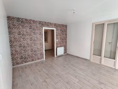 location appartement 3 pièces 64 m² à digoin (71160)