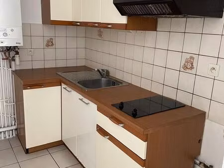 appartement grand t1 - 38 m2 - avec place de parking prive - gap